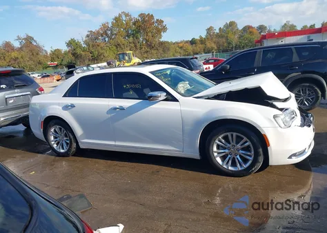 2016 Chrysler 300C из США, поврежденный, VIN 2C3CCAEG1GH123686